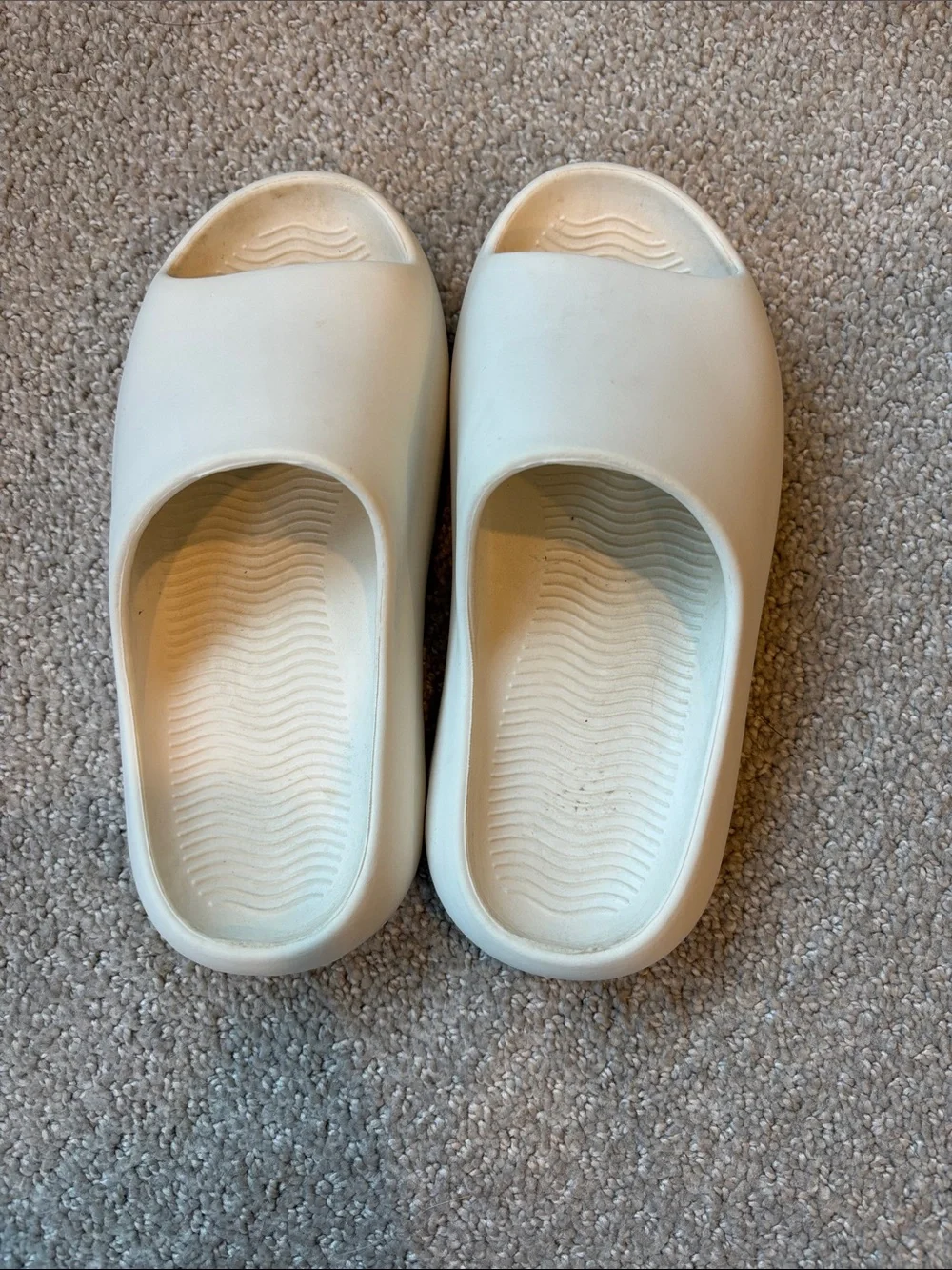 Kids White Slip-On Foam Cloud Slides